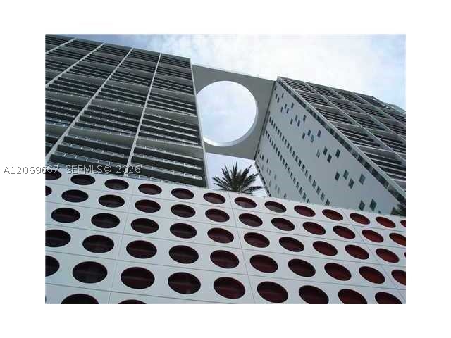 55 SE 6th St #2007, Miami FL 33131