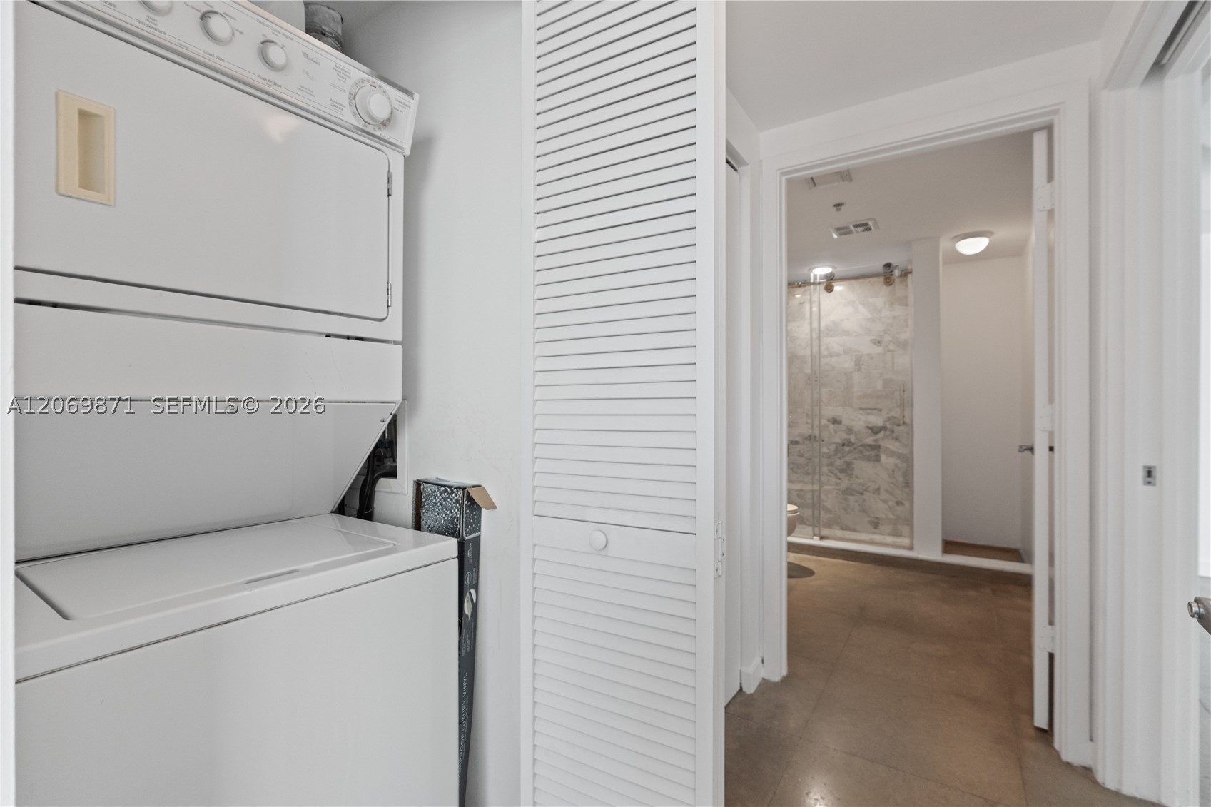 325 S Biscayne Blvd #2522, Miami FL 33131