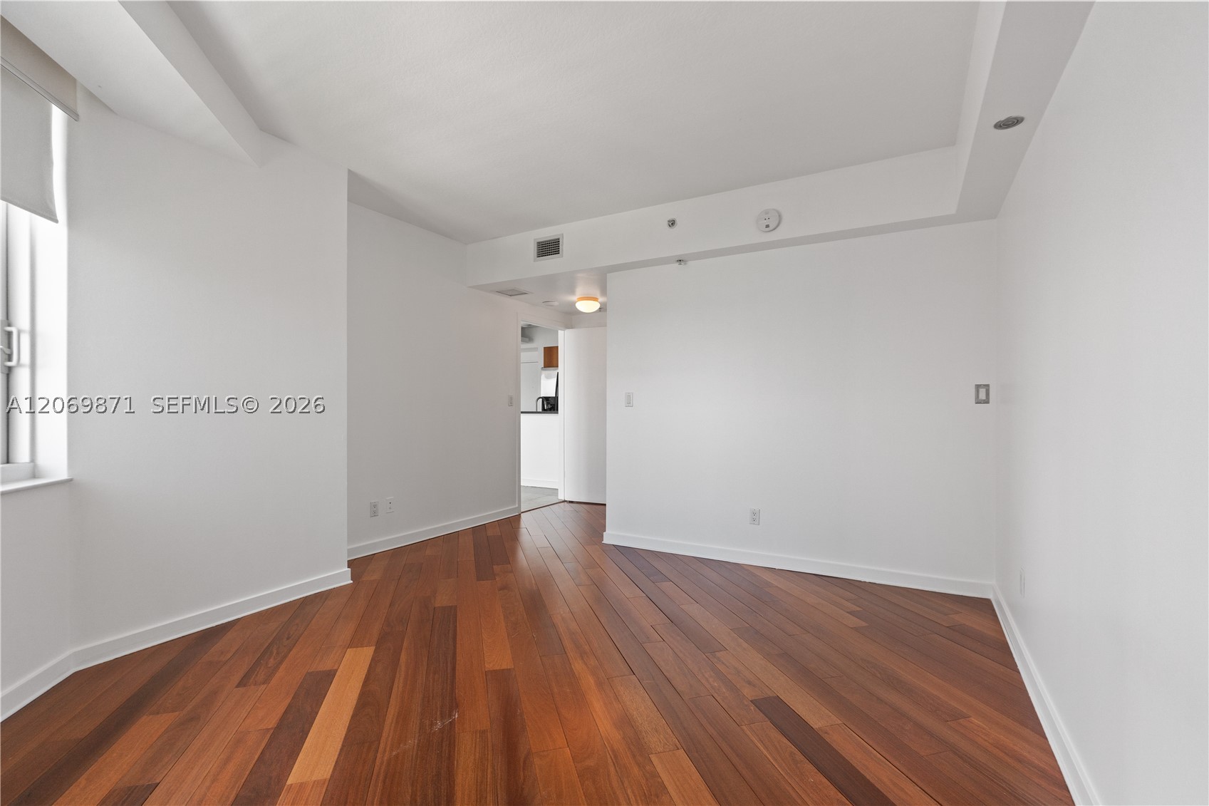 325 S Biscayne Blvd #2522, Miami FL 33131