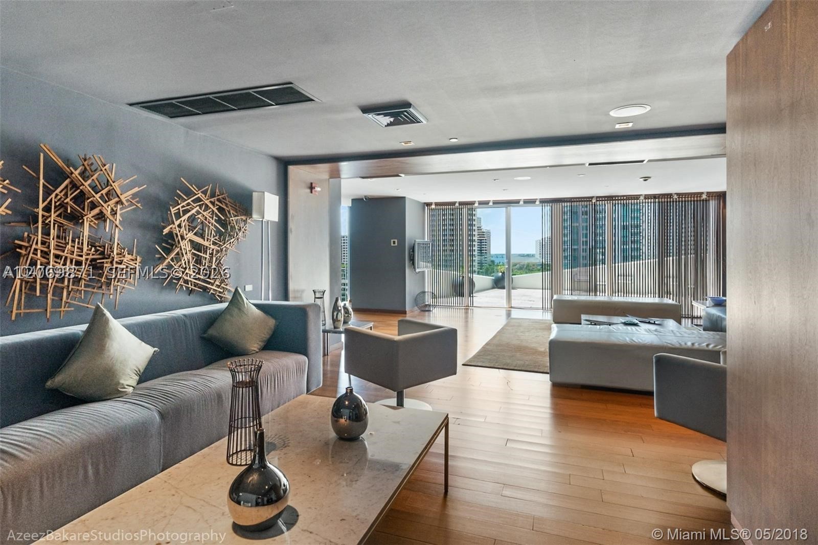 325 S Biscayne Blvd #2522, Miami FL 33131