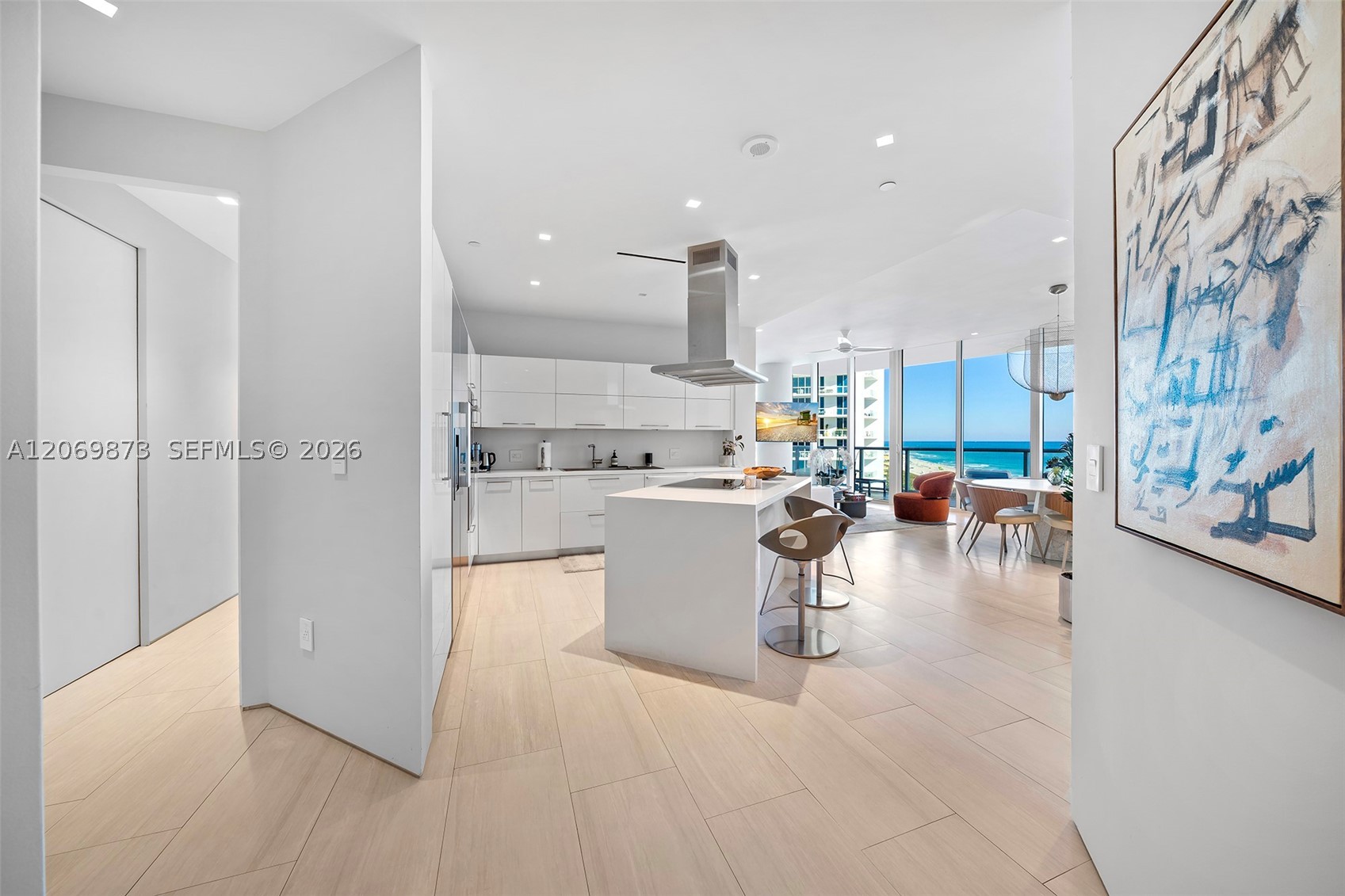 100 S Pointe Dr #1409, Miami Beach FL 33139