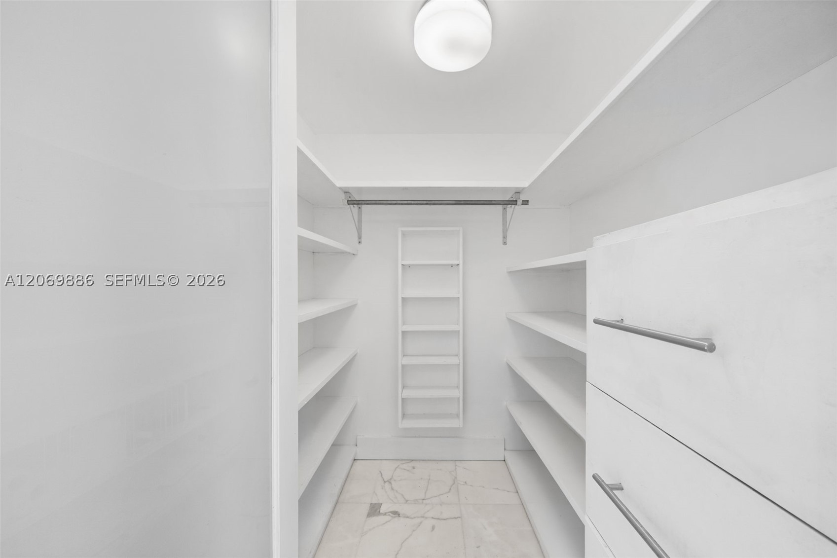 400 S Pointe Dr #1905, Miami Beach FL 33139