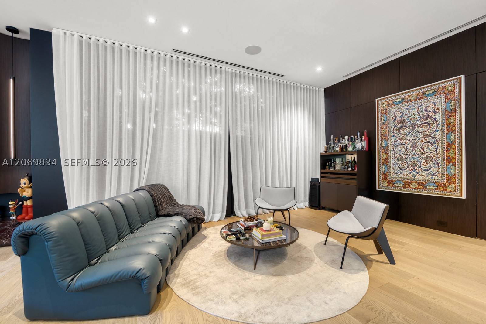 6015 N Bay Rd, Miami Beach FL 33140