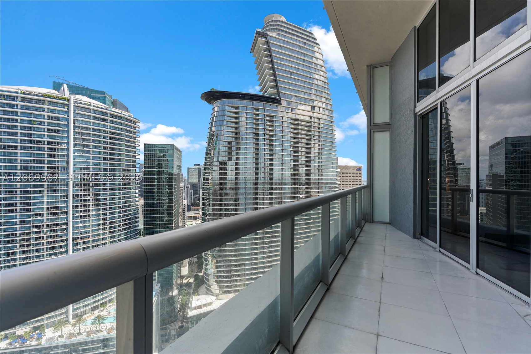 465 Brickell Ave #4106, Miami FL 33131