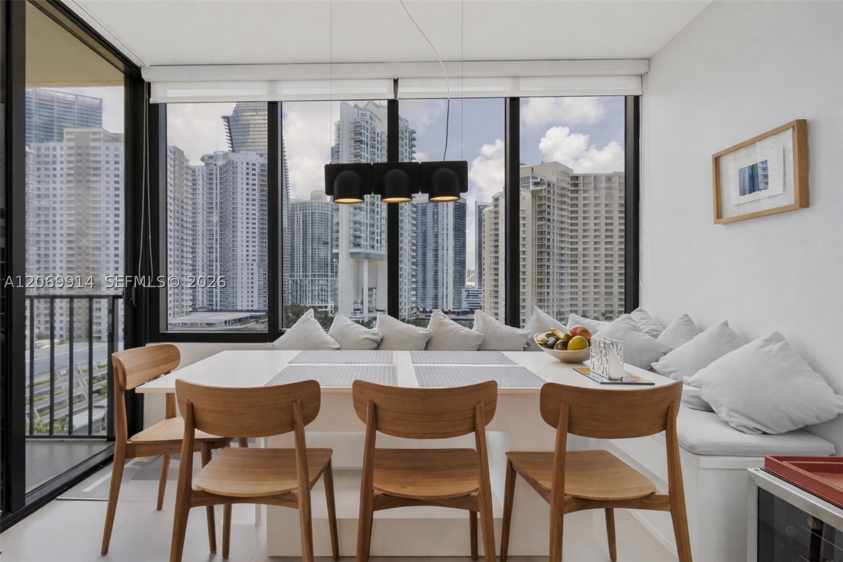 520 Brickell Key Dr #A1421, Miami FL 33131