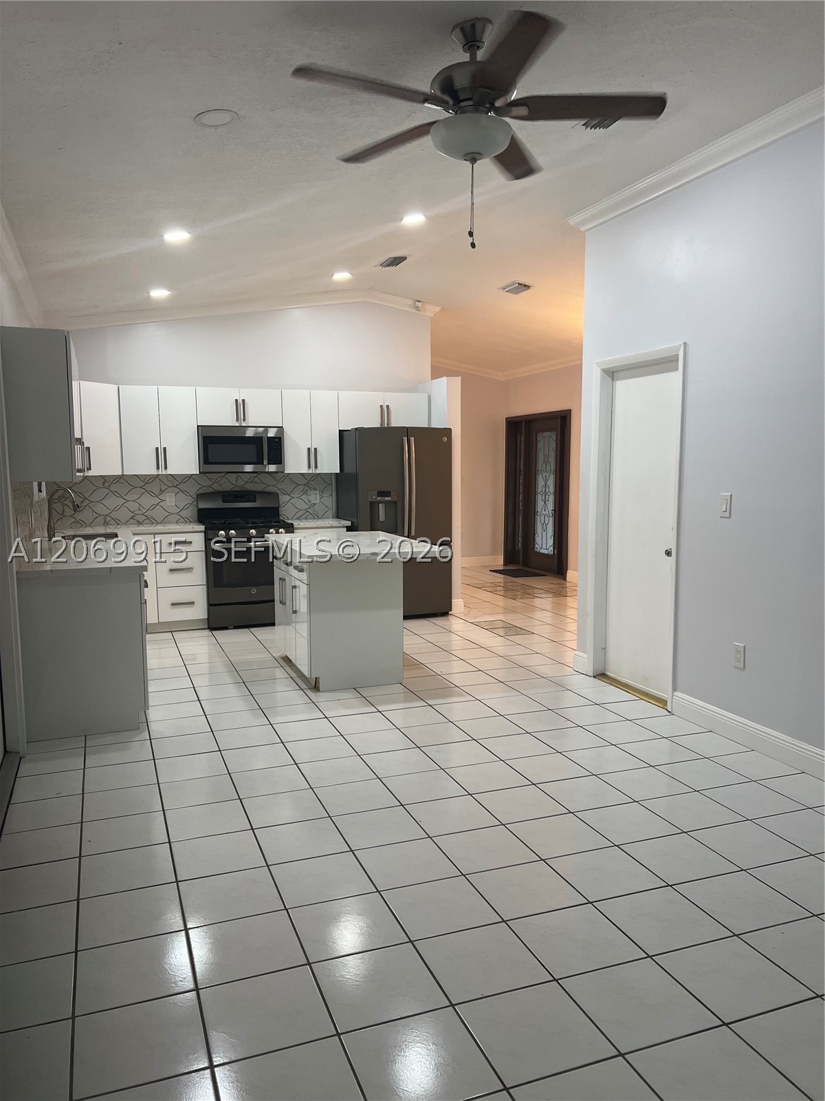 9940 SW 155th St, Miami FL 33157