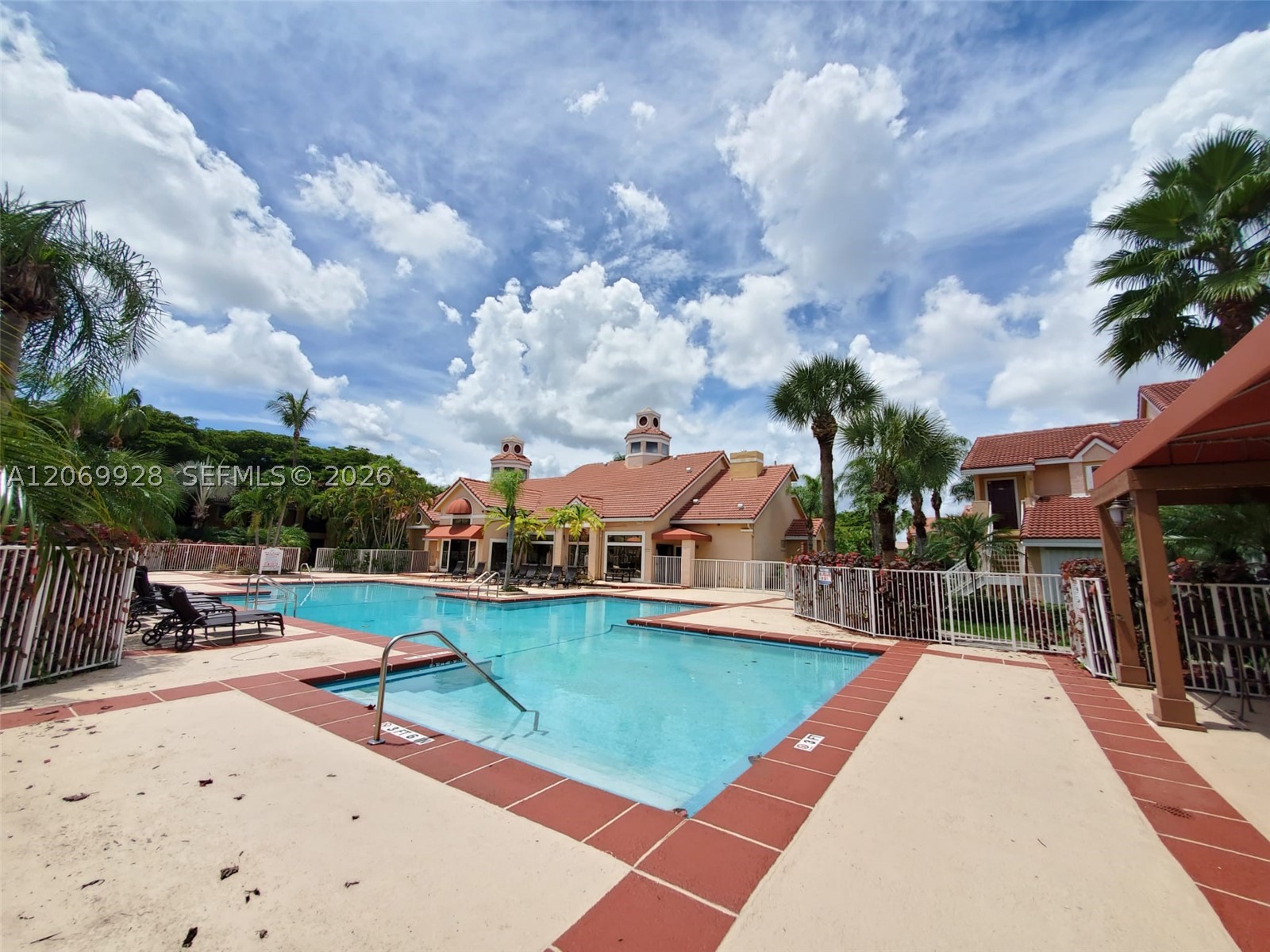 15591 SW 105th Ter #512, Miami FL 33196