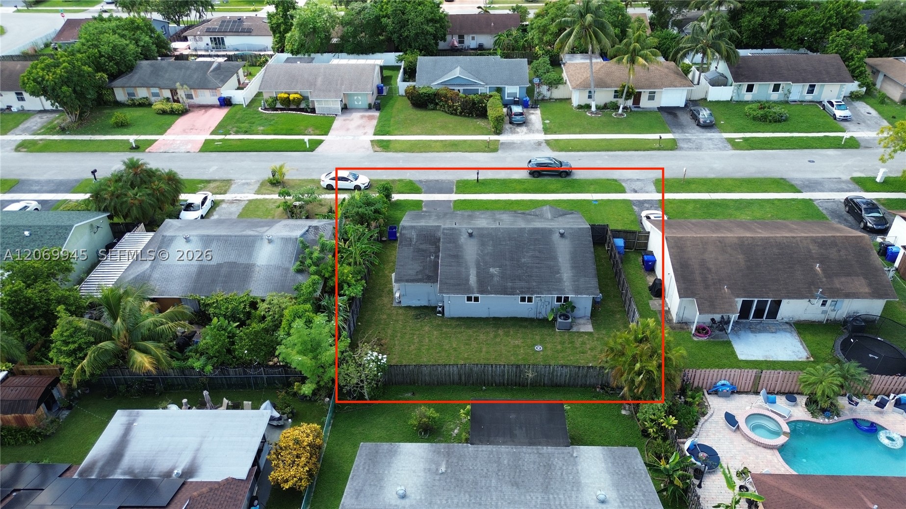 8151 SW 7th St, North Lauderdale FL 33068