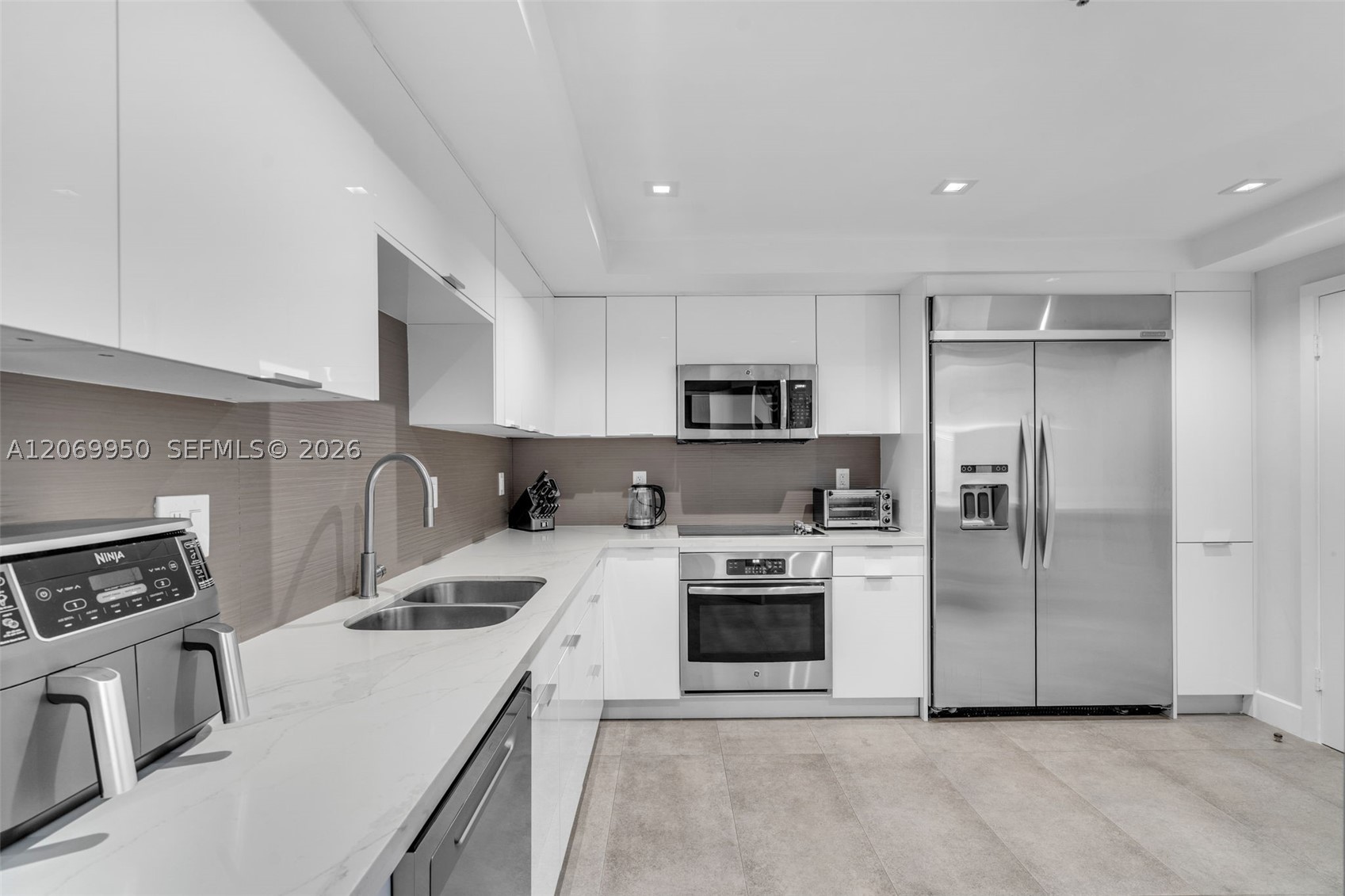 251 Crandon Blvd #1227, Key Biscayne FL 33149