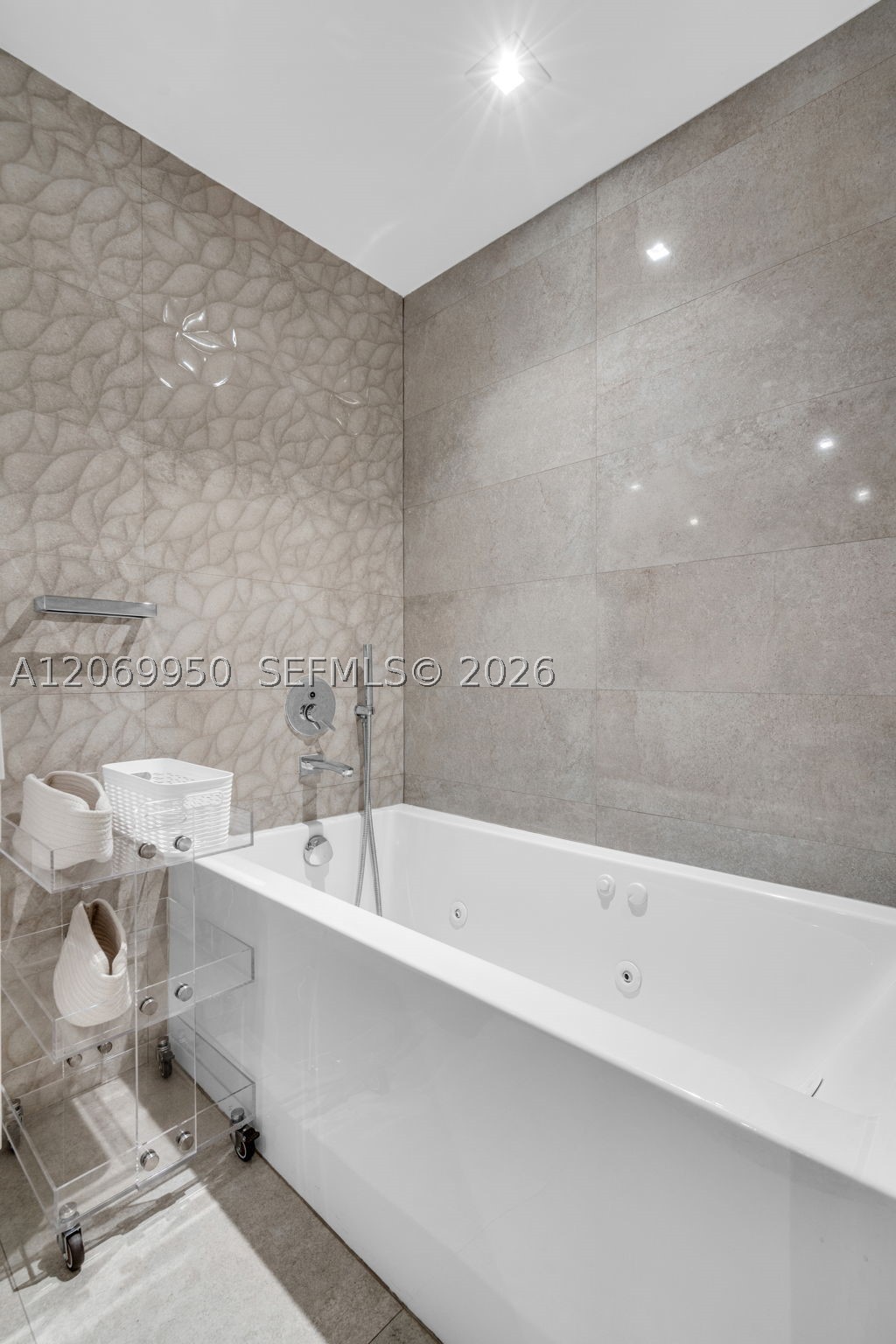 251 Crandon Blvd #1227, Key Biscayne FL 33149