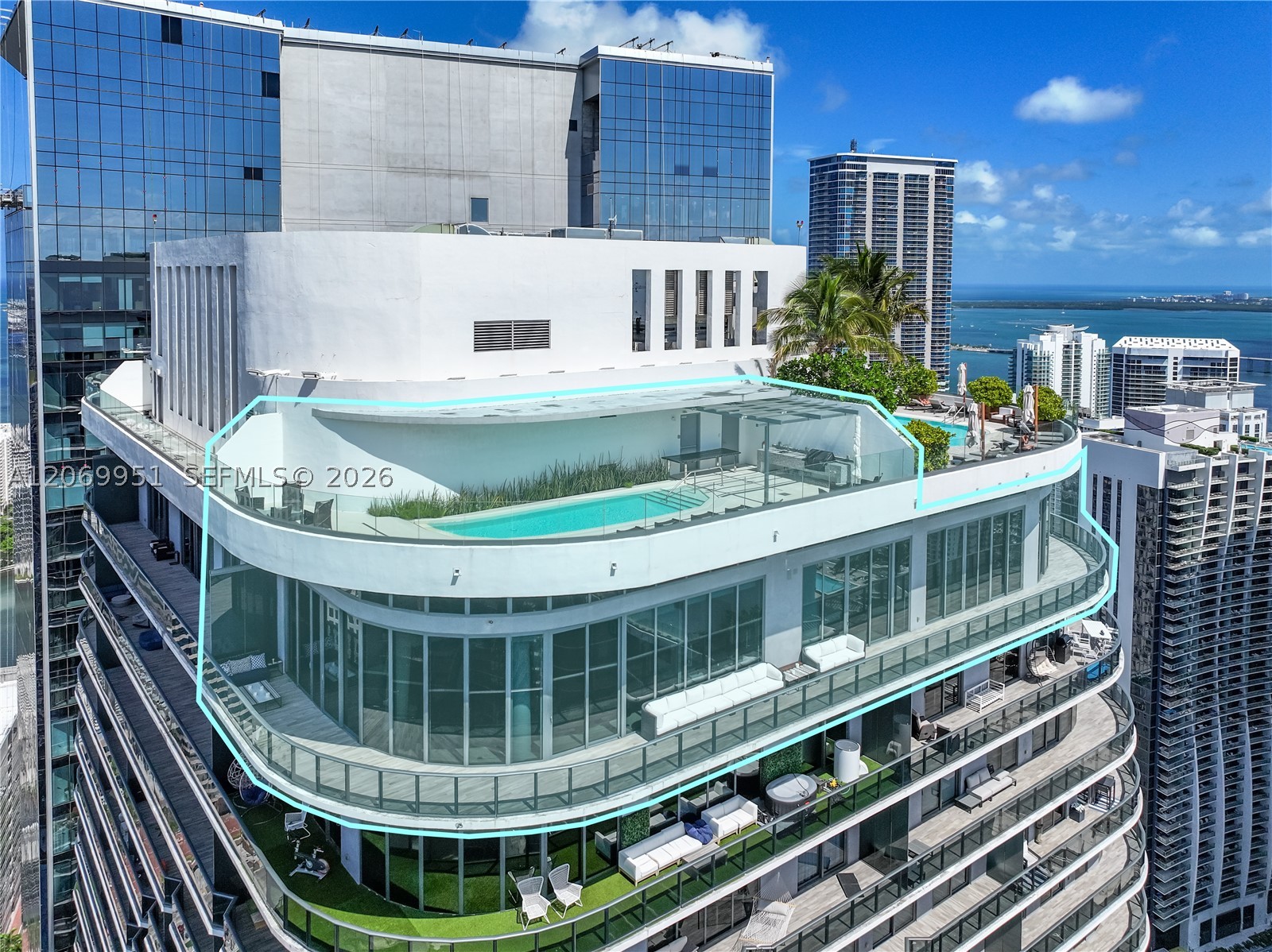 801 S Miami Ave #PH5801, Miami FL 33130
