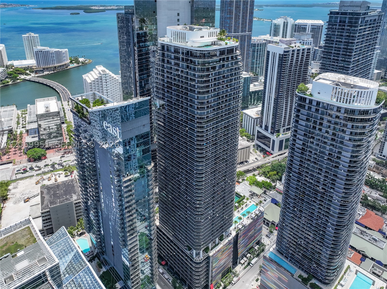 801 S Miami Ave #PH5801, Miami FL 33130