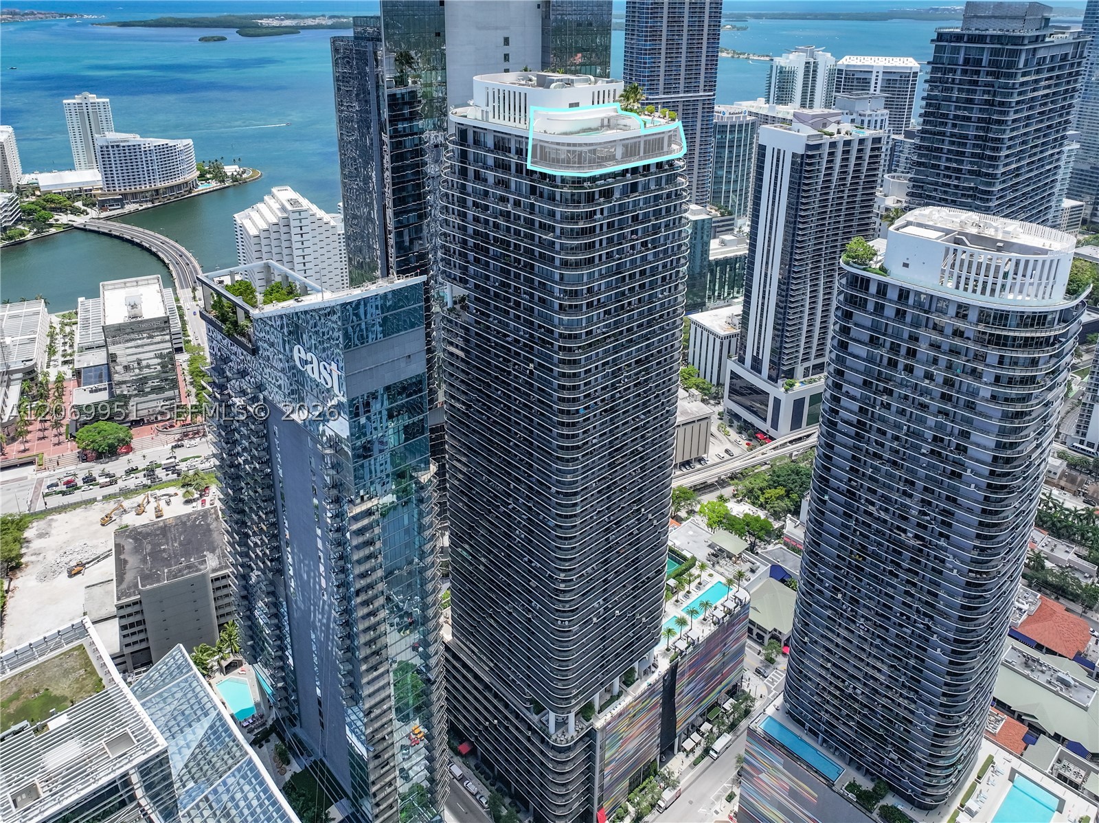 801 S Miami Ave #PH5801, Miami FL 33130