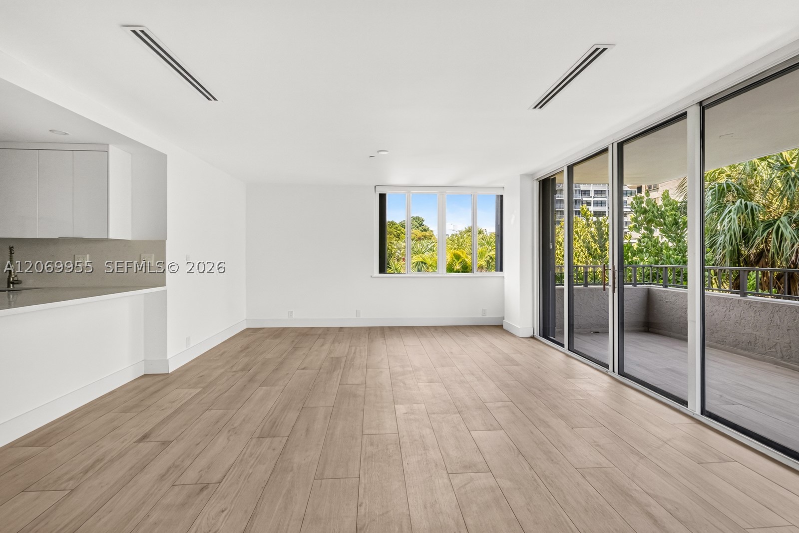 251 Crandon Blvd #210, Key Biscayne FL 33149