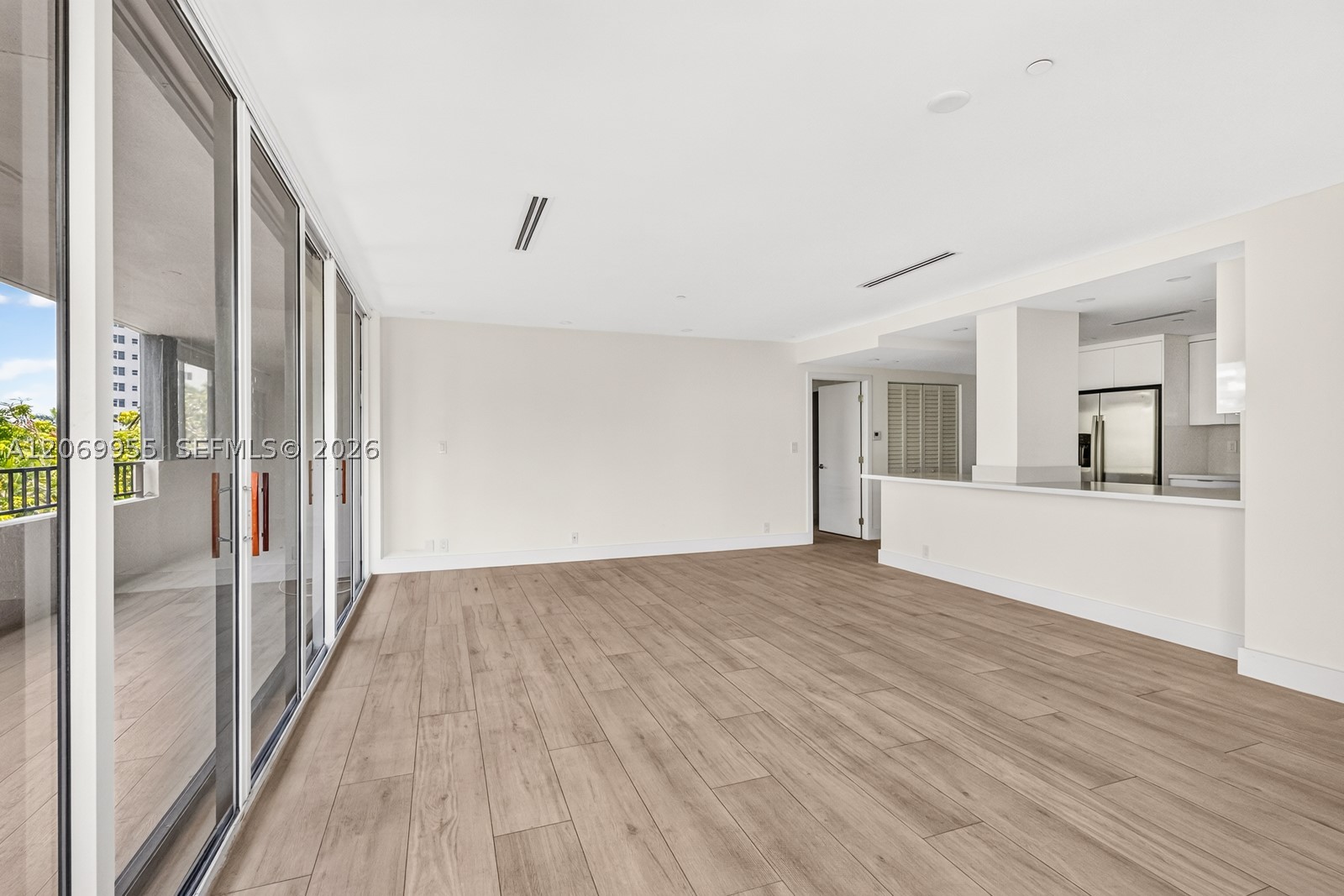 251 Crandon Blvd #210, Key Biscayne FL 33149