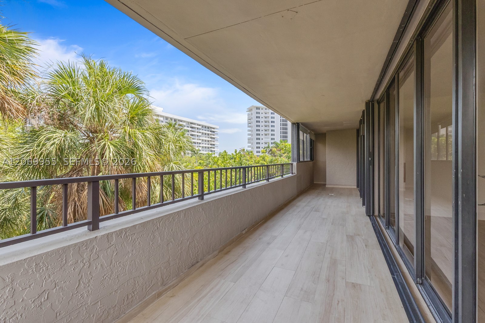 251 Crandon Blvd #210, Key Biscayne FL 33149