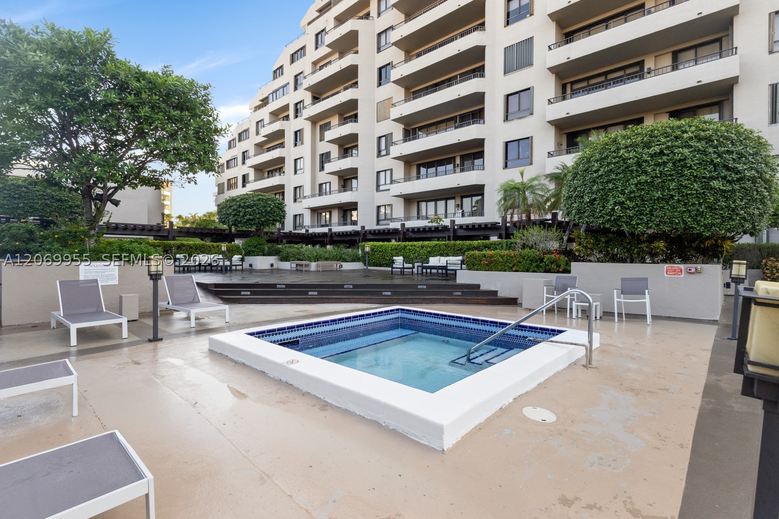 251 Crandon Blvd #210, Key Biscayne FL 33149