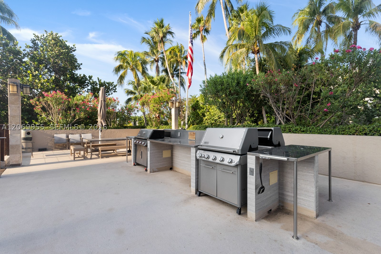 251 Crandon Blvd #210, Key Biscayne FL 33149
