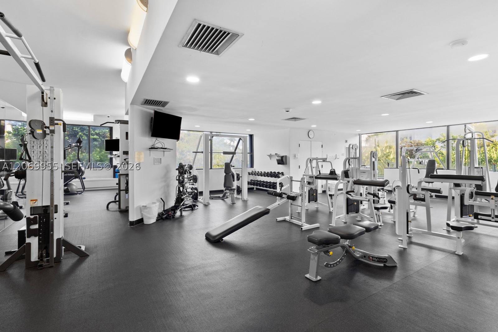 251 Crandon Blvd #210, Key Biscayne FL 33149