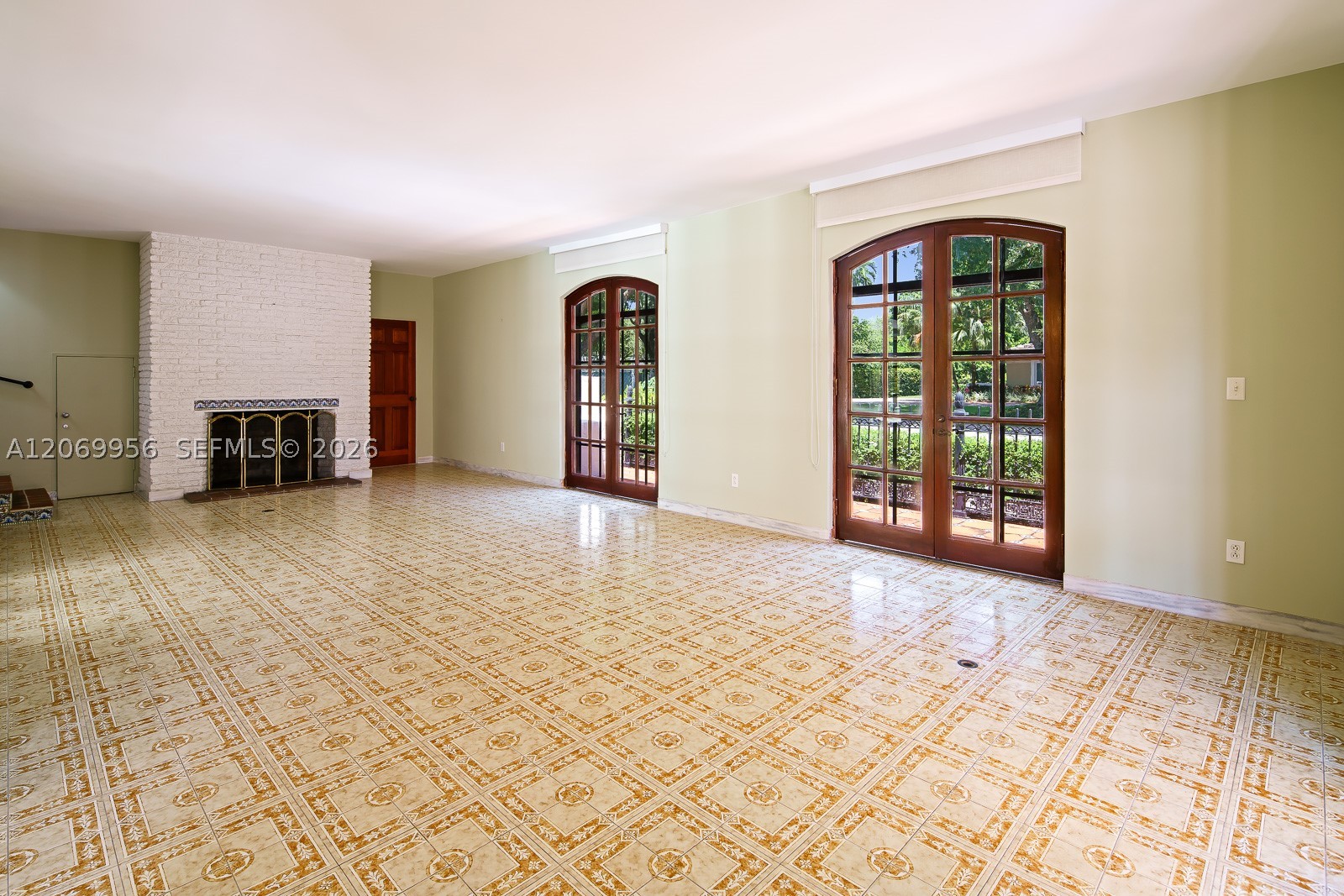 4128 Pinta Ct, Coral Gables FL 33146