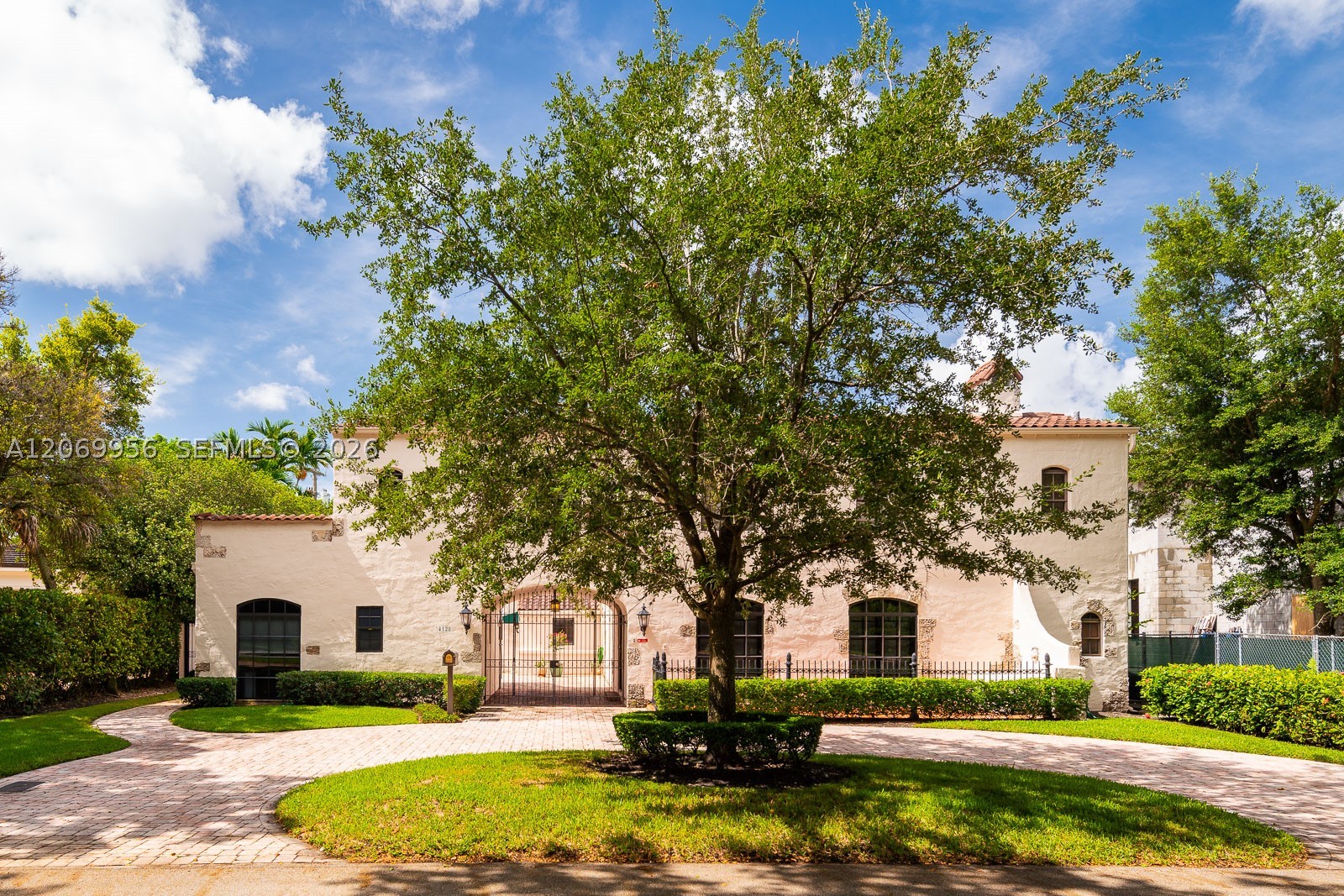 4128 Pinta Ct, Coral Gables FL 33146
