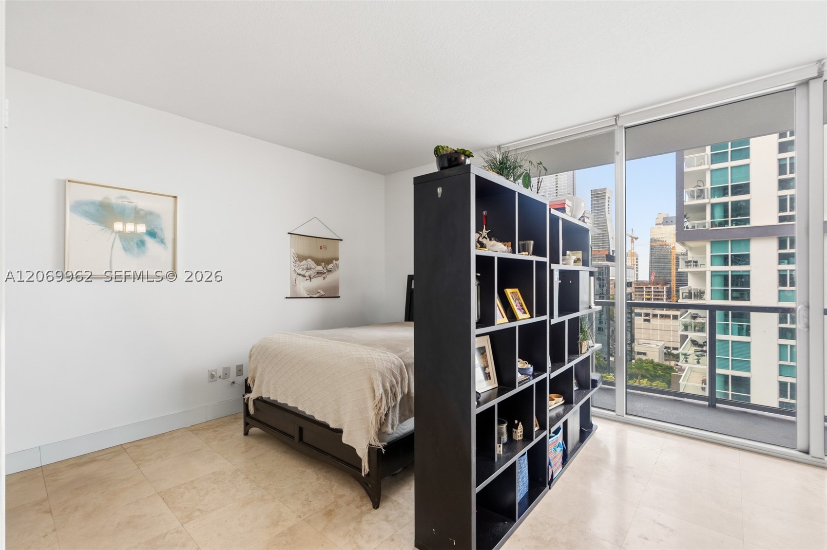 1050 Brickell Ave #2112, Miami FL 33131