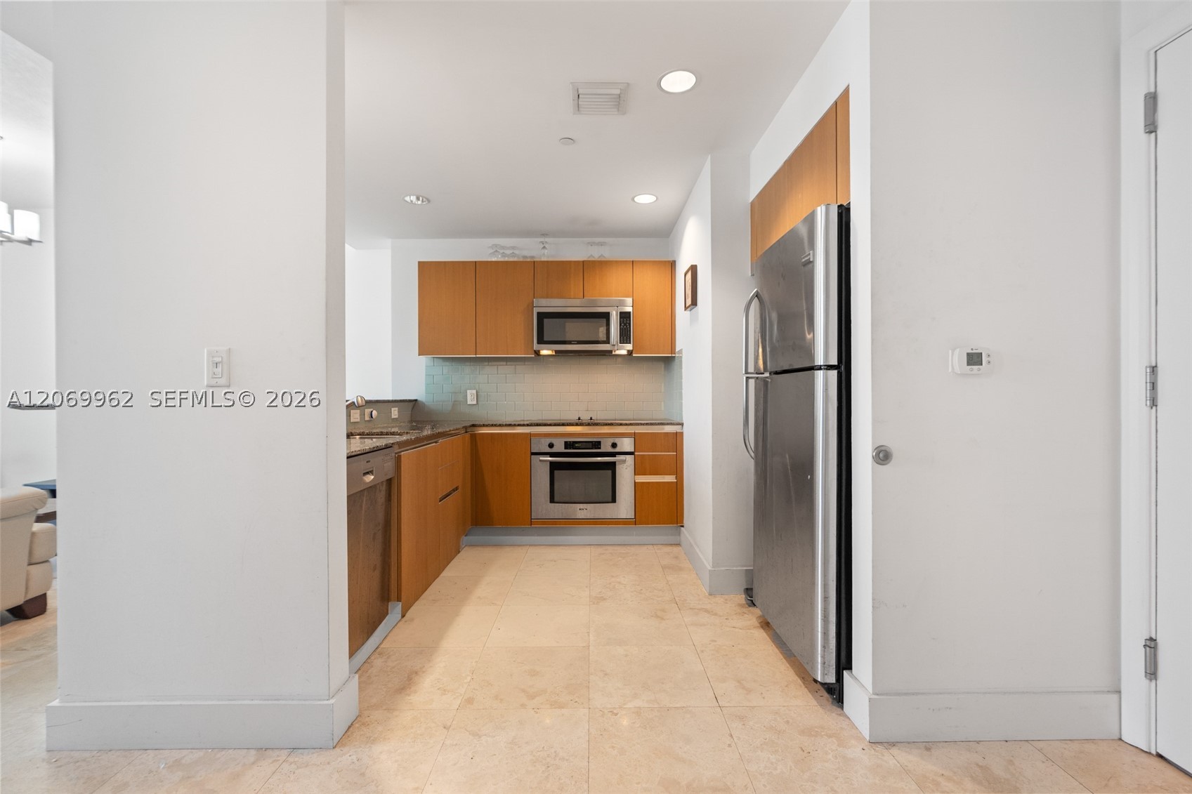 1050 Brickell Ave #2112, Miami FL 33131