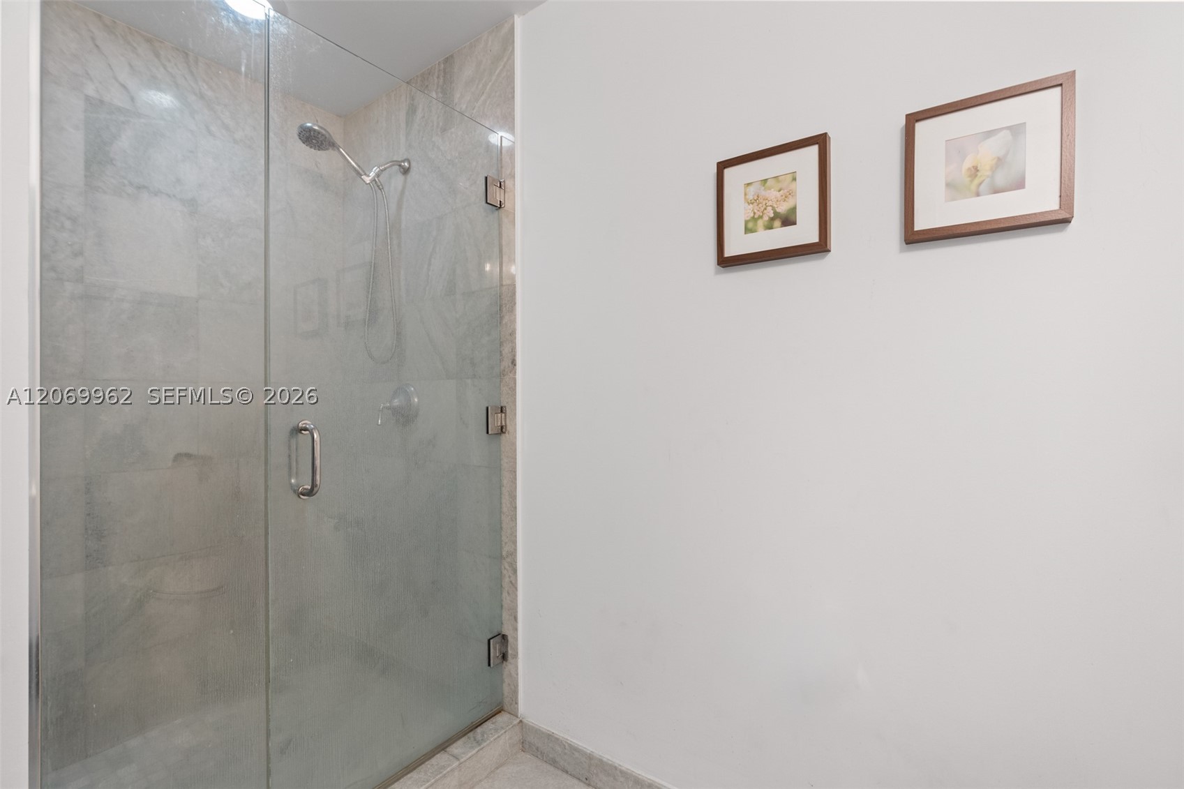 1050 Brickell Ave #2112, Miami FL 33131