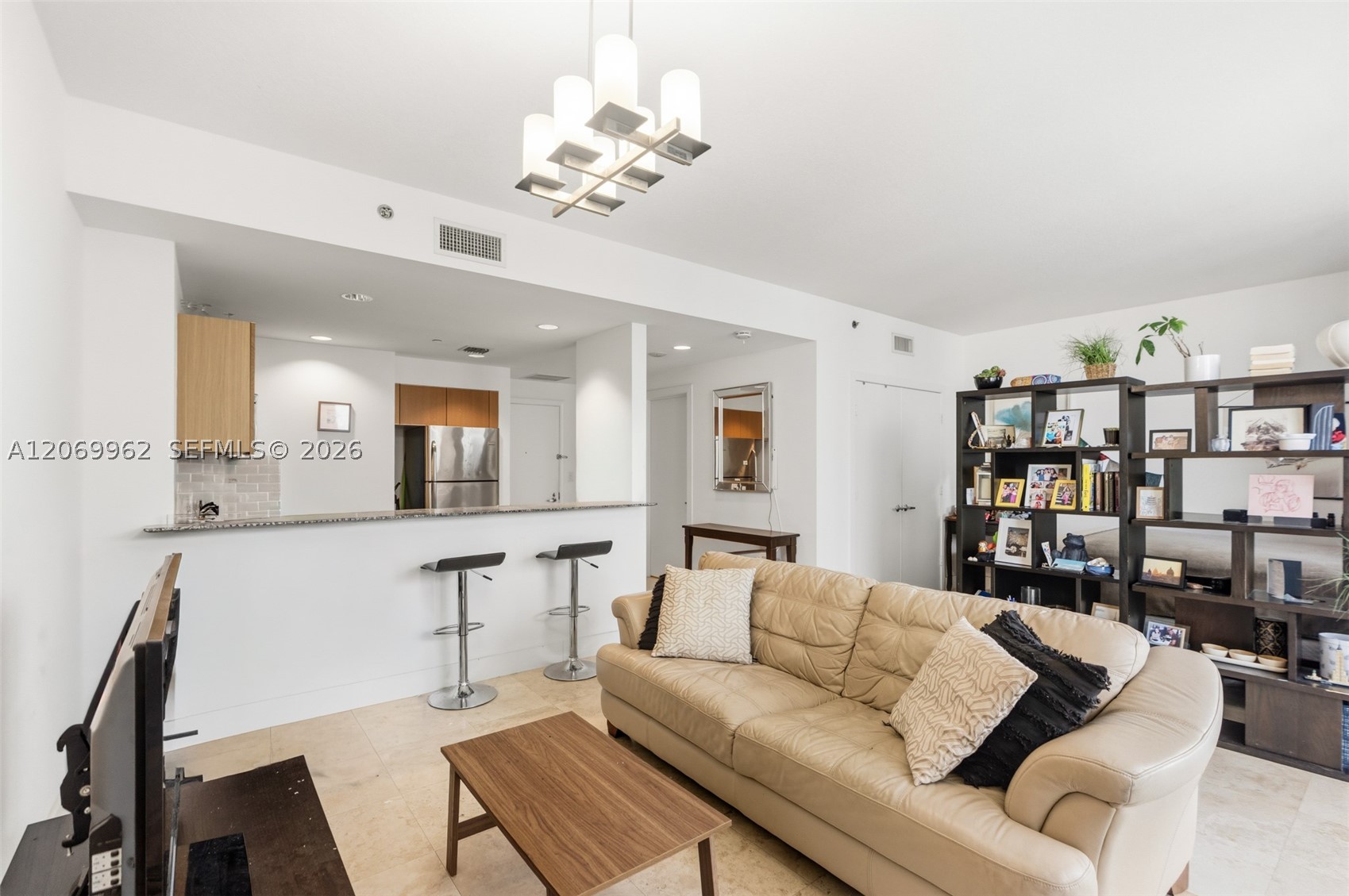 1050 Brickell Ave #2112, Miami FL 33131