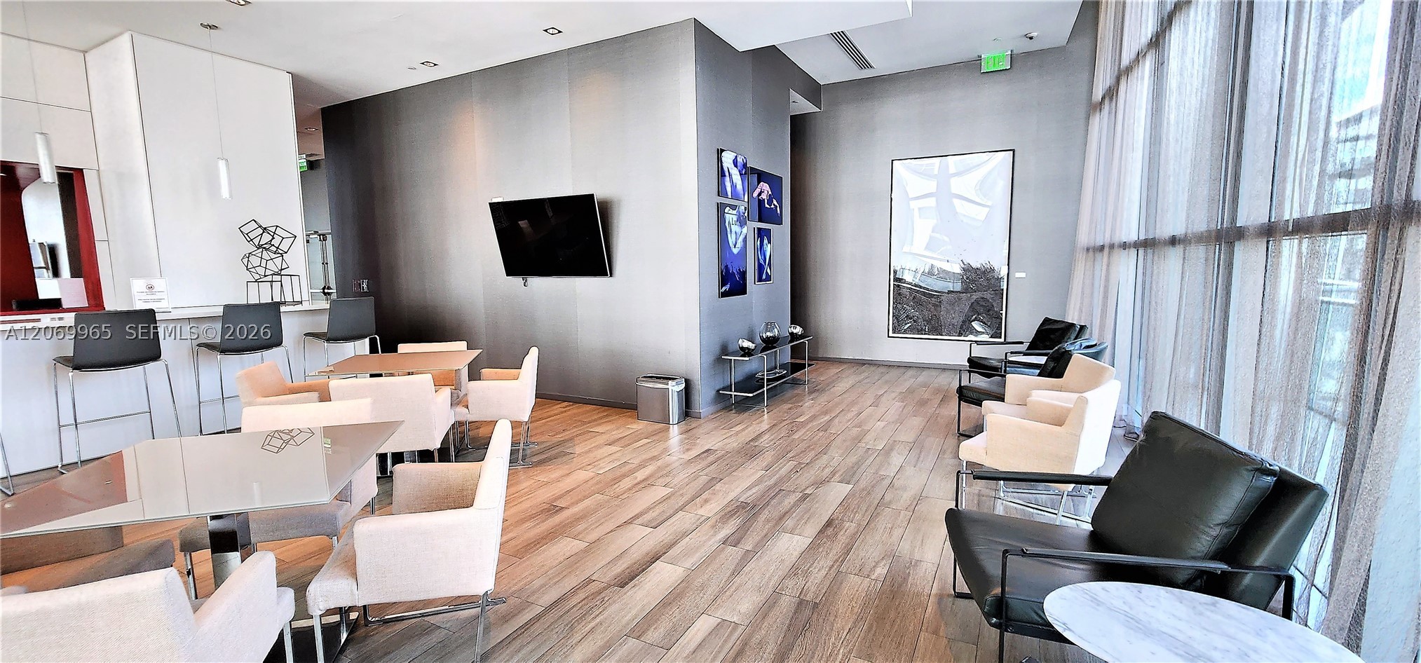 1100 S Miami Ave #1708, Miami FL 33130