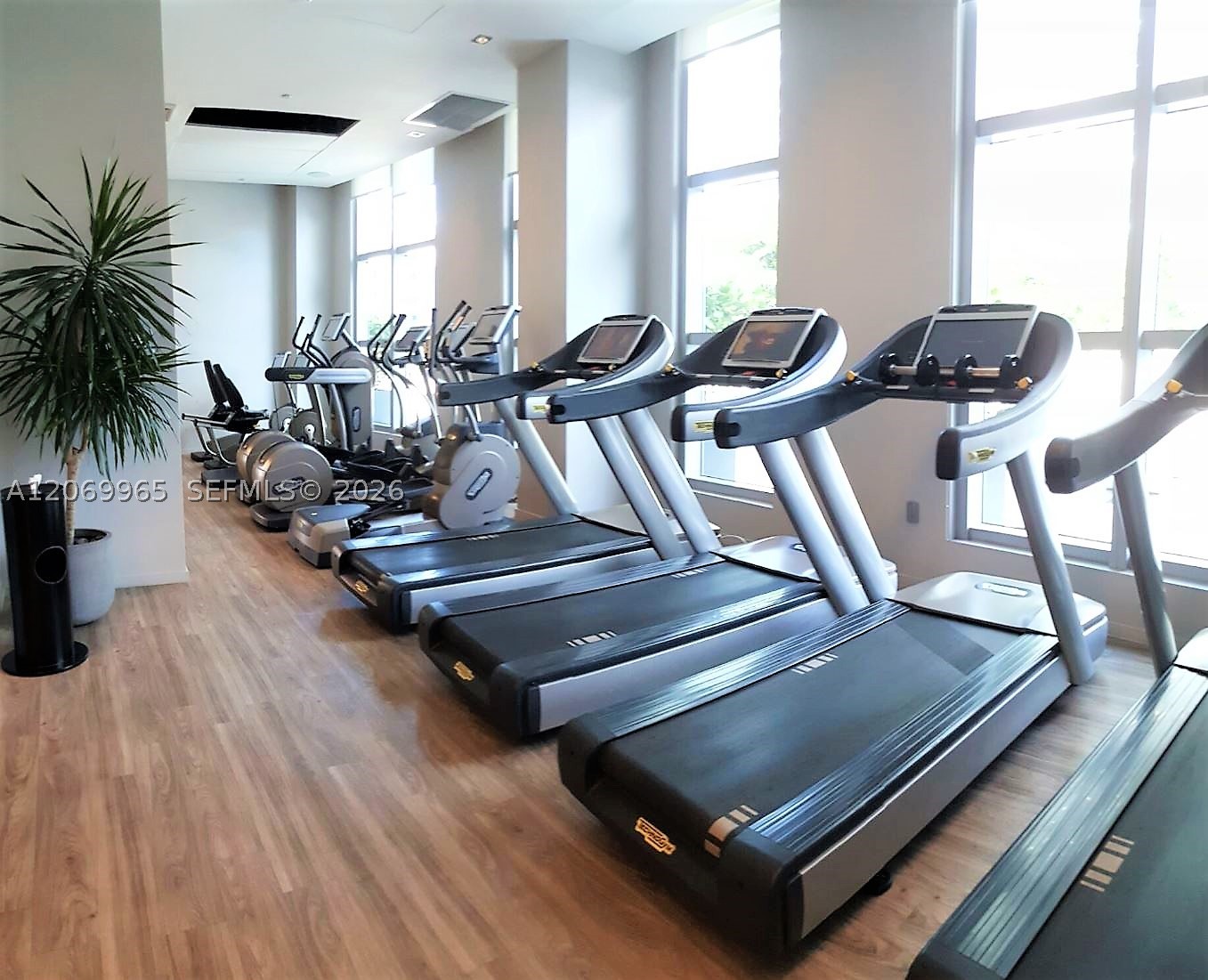 1100 S Miami Ave #1708, Miami FL 33130