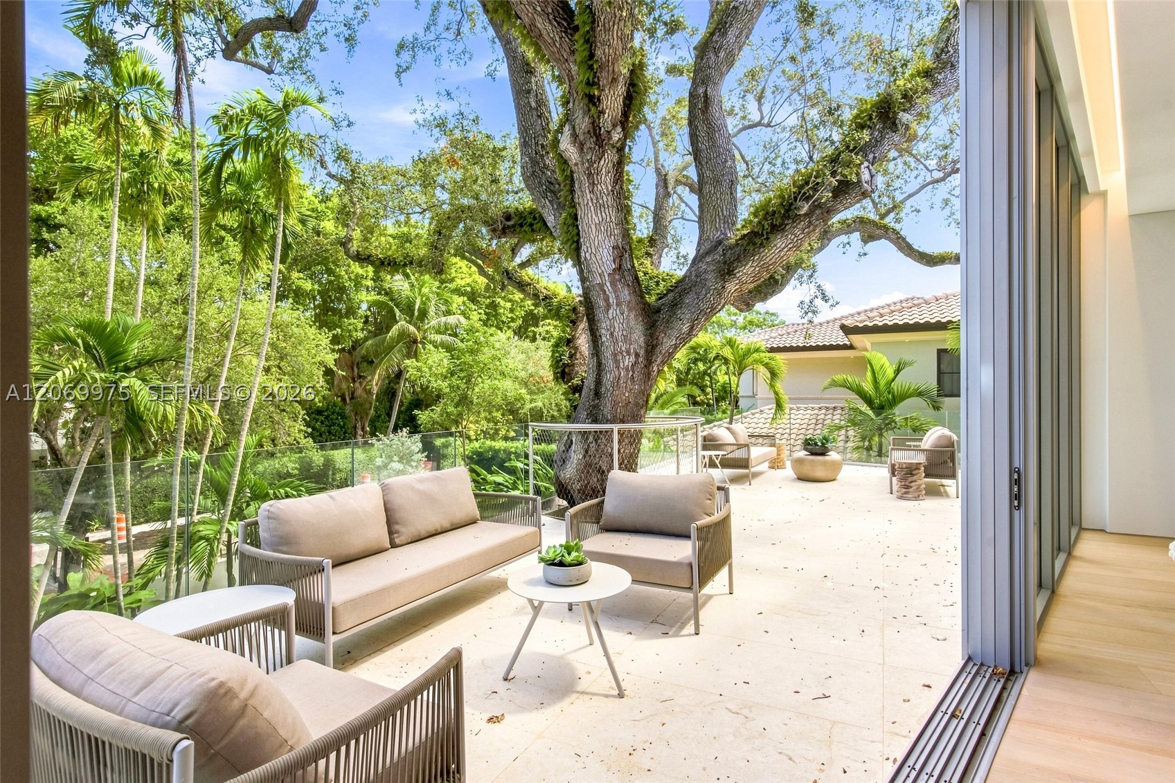 1616 Onaway Dr, Miami FL 33133
