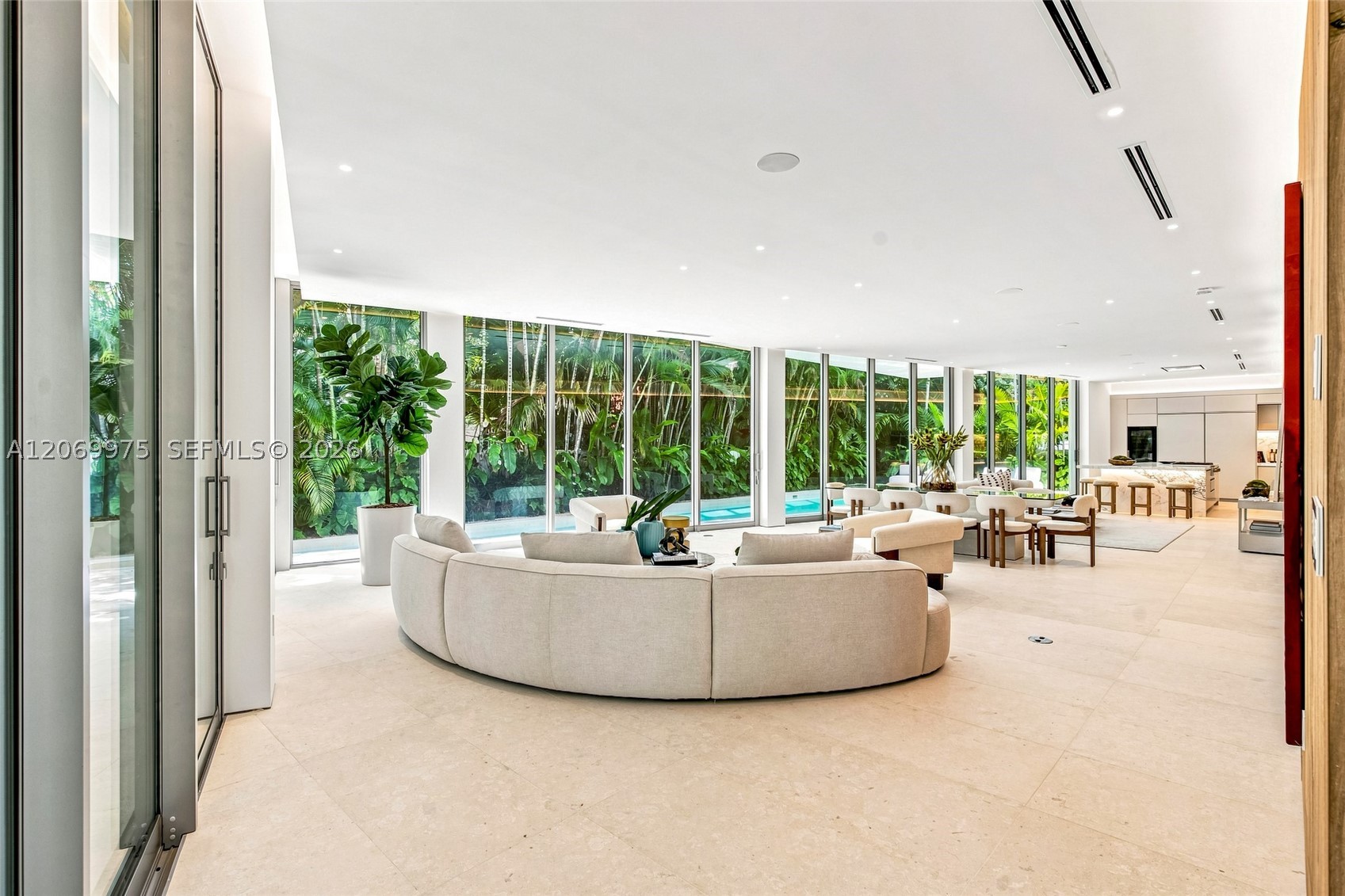 1616 Onaway Dr, Miami FL 33133