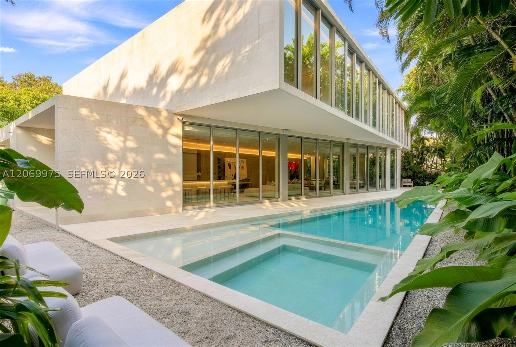 1616 Onaway Dr, Miami FL 33133
