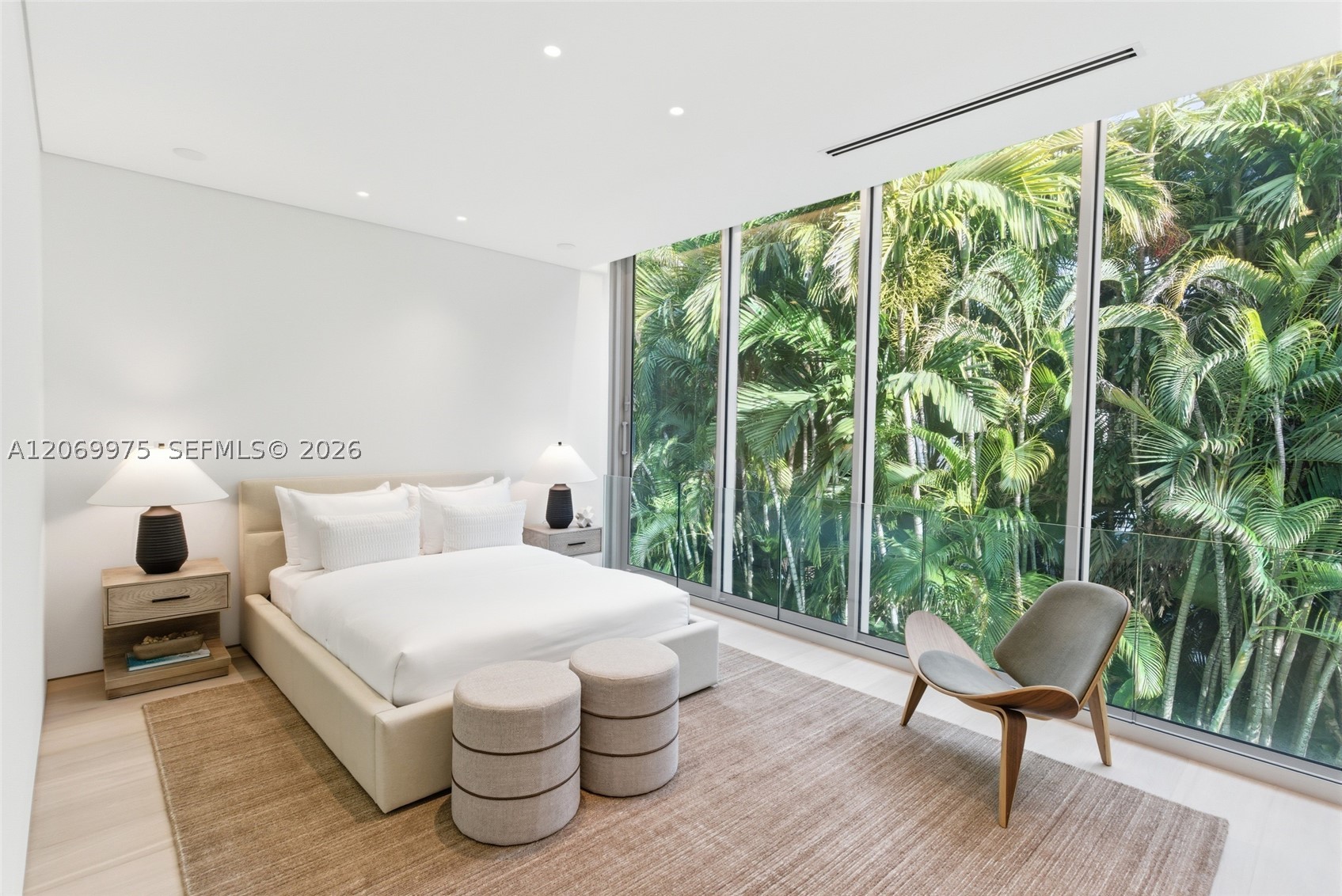 1616 Onaway Dr, Miami FL 33133