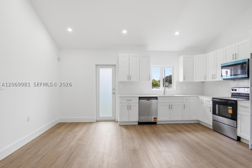 4122 NW 11th Pl, Miami FL 33127