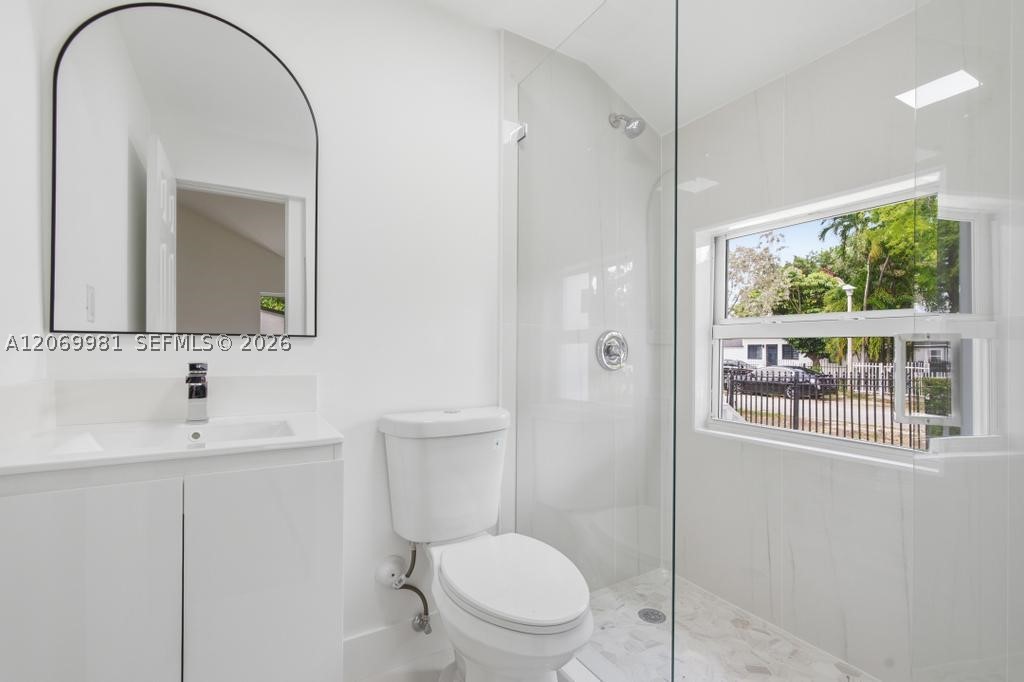 4122 NW 11th Pl, Miami FL 33127