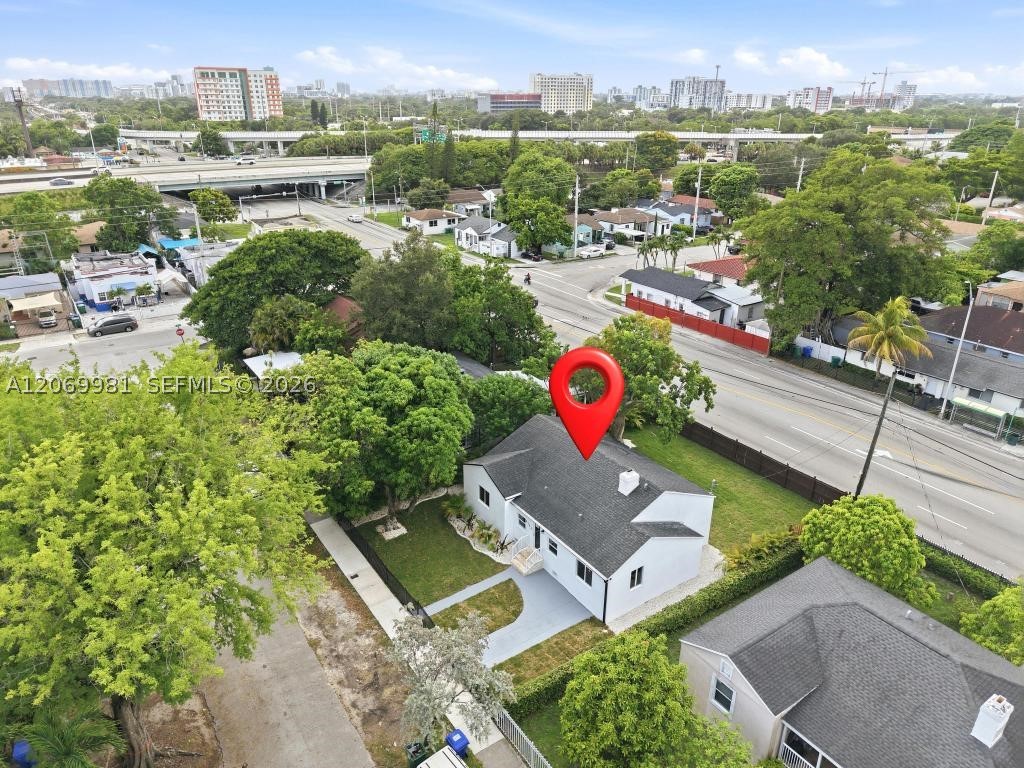 4122 NW 11th Pl, Miami FL 33127