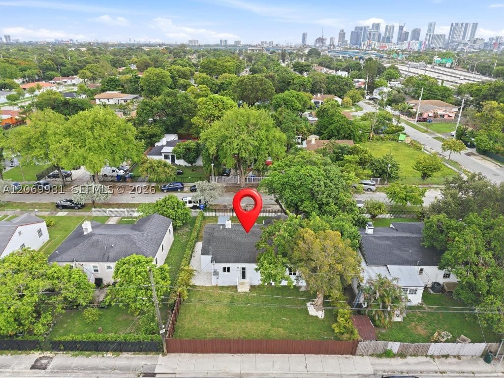 4122 NW 11th Pl, Miami FL 33127