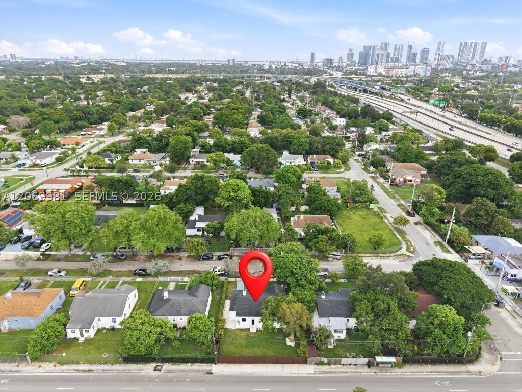 4122 NW 11th Pl, Miami FL 33127