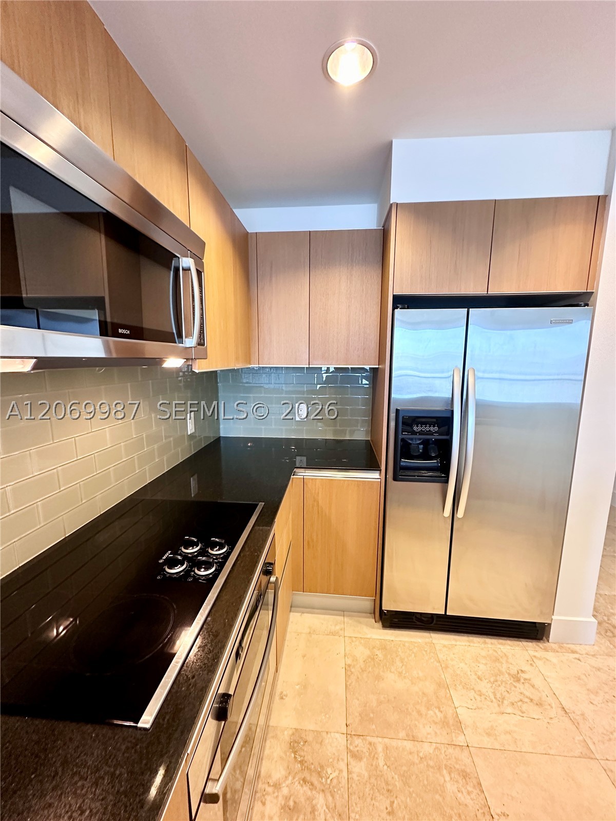 1060 Brickell Ave #1815, Miami FL 33131