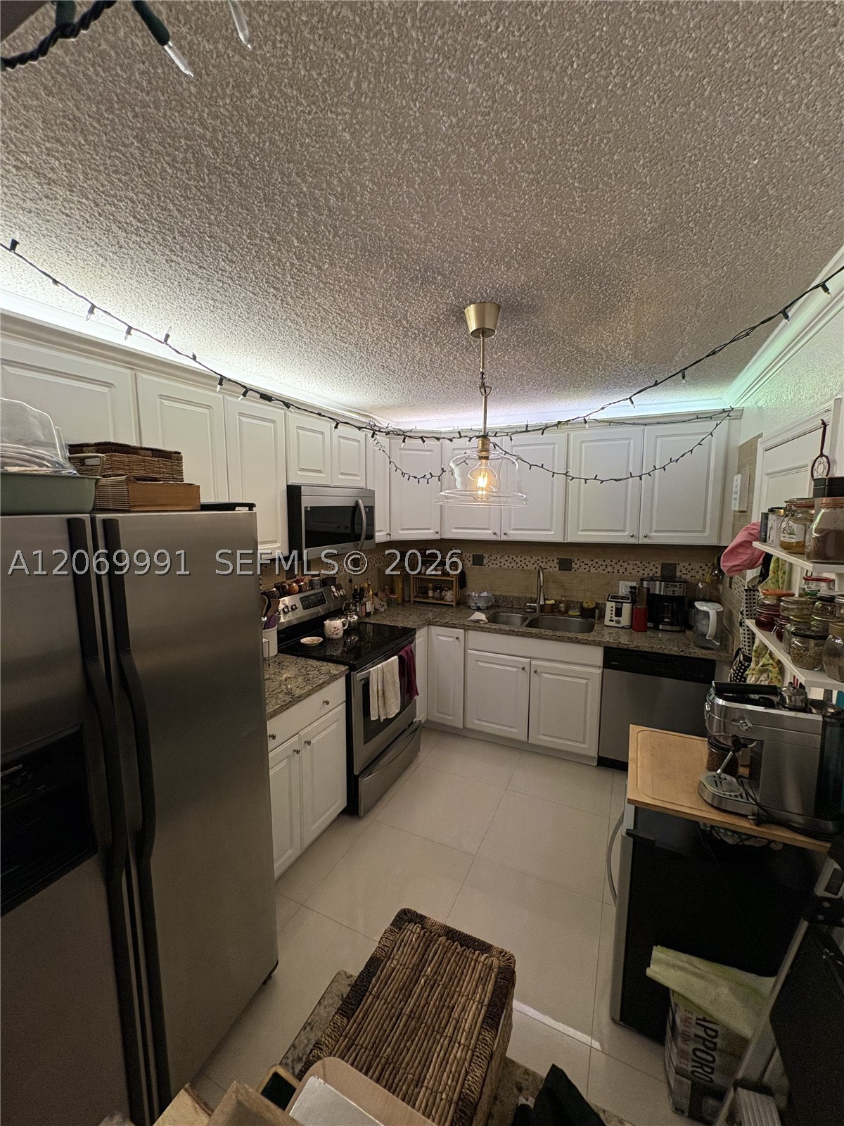 111 Golden Isles Dr #F2, Hallandale Beach FL 33009