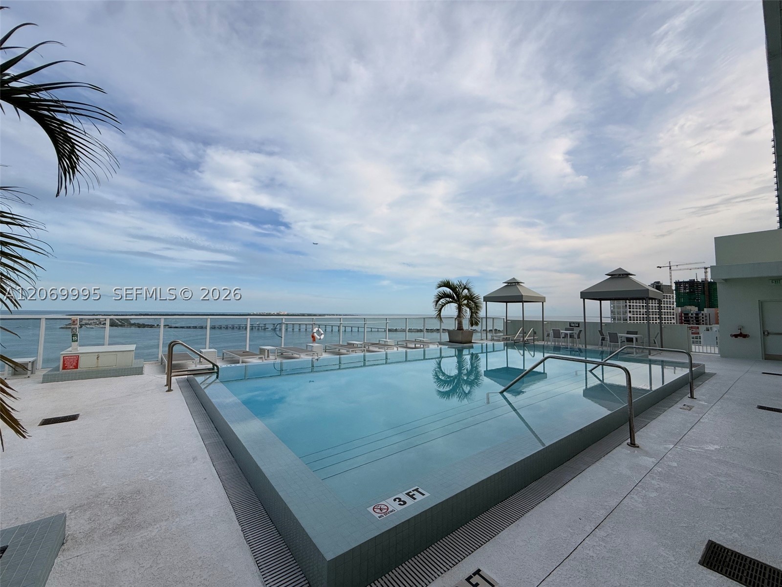 218 SE 14th St #TS107, Miami FL 33131