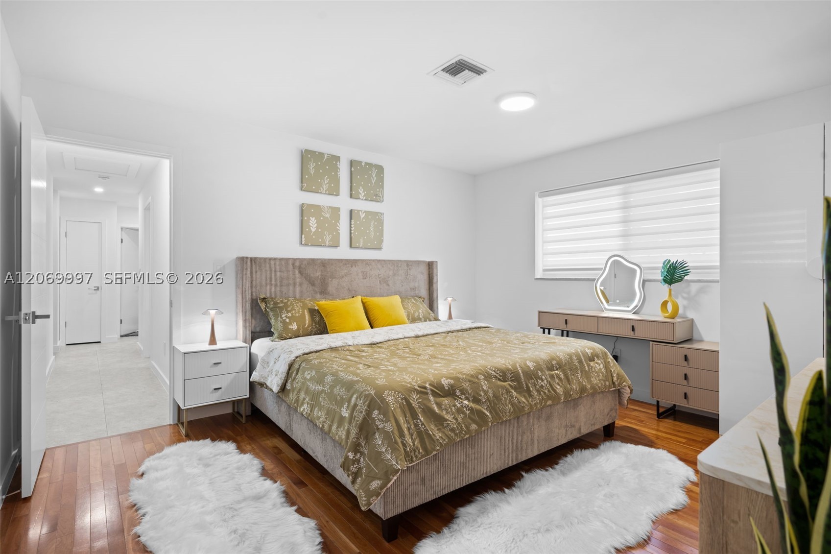 208 SE 4th Ter, Dania Beach FL 33004