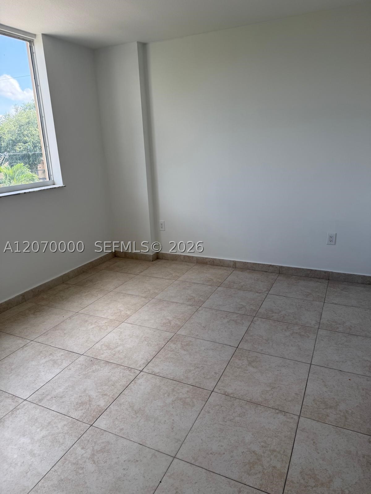 2647 NW 25th Ave #210, Miami FL 33142