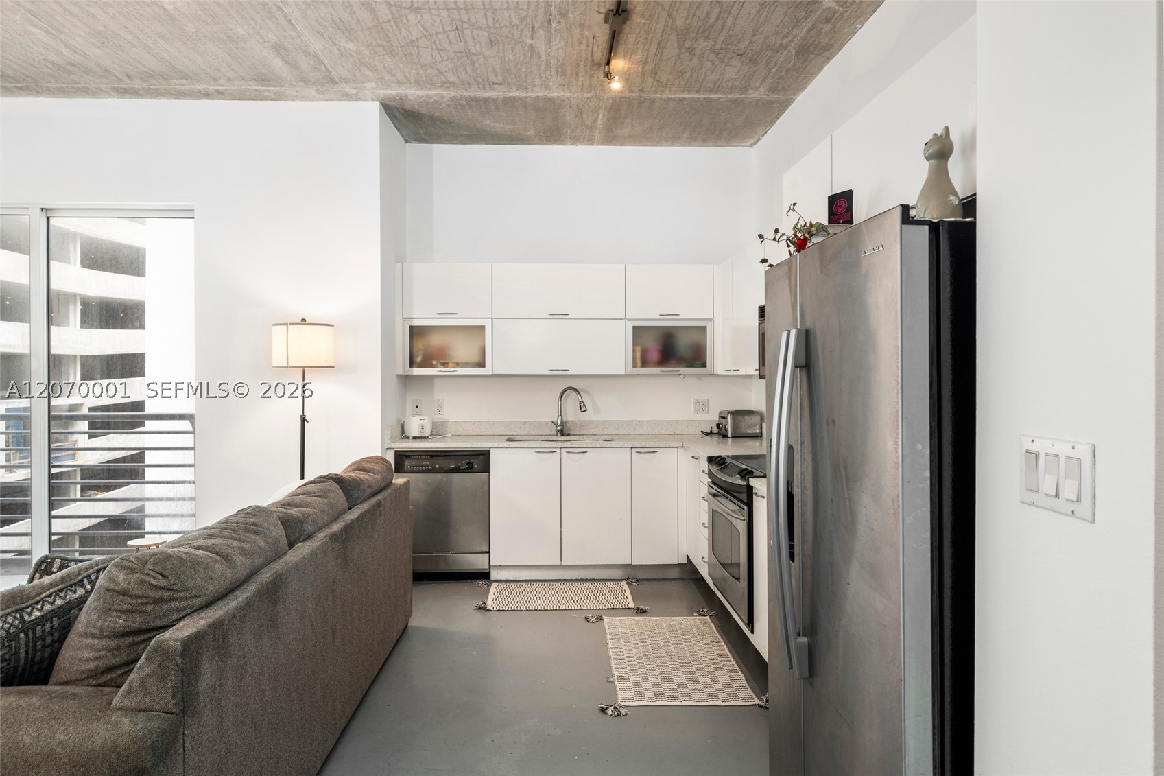 234 NE 3rd St #602, Miami FL 33132