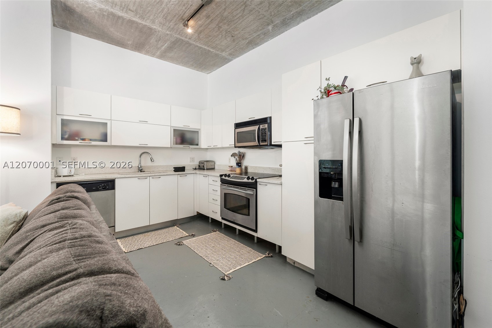 234 NE 3rd St #602, Miami FL 33132