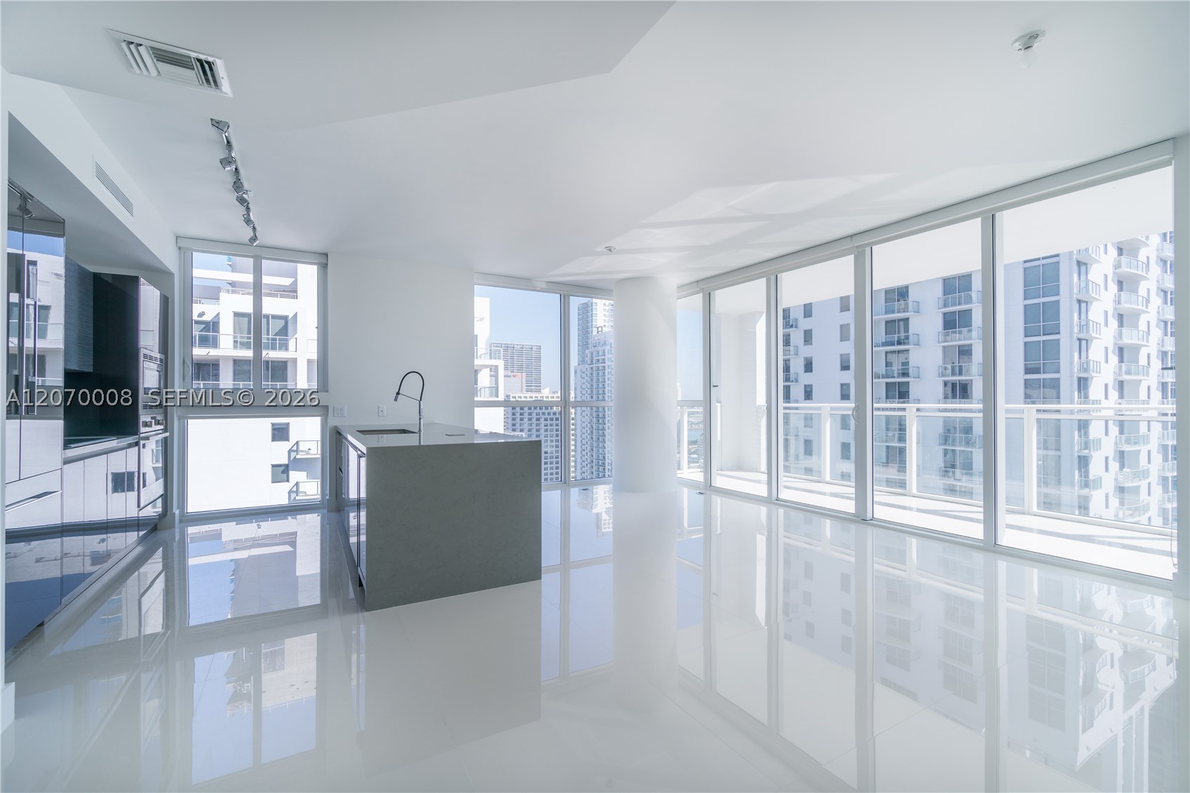 1080 Brickell Ave #3406, Miami FL 33131