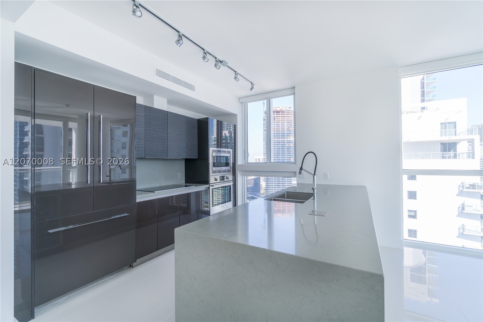 1080 Brickell Ave #3406, Miami FL 33131