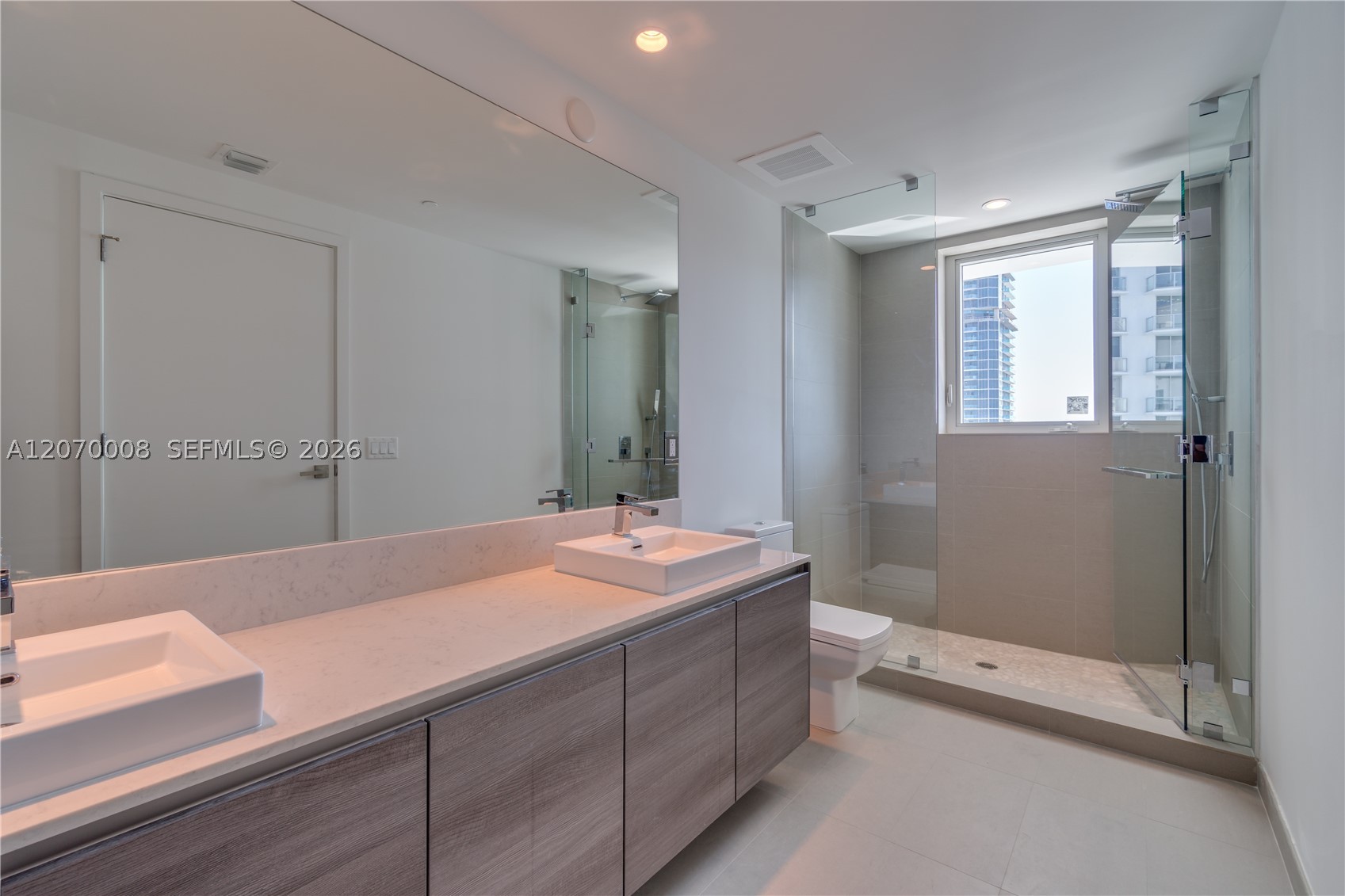 1080 Brickell Ave #3406, Miami FL 33131
